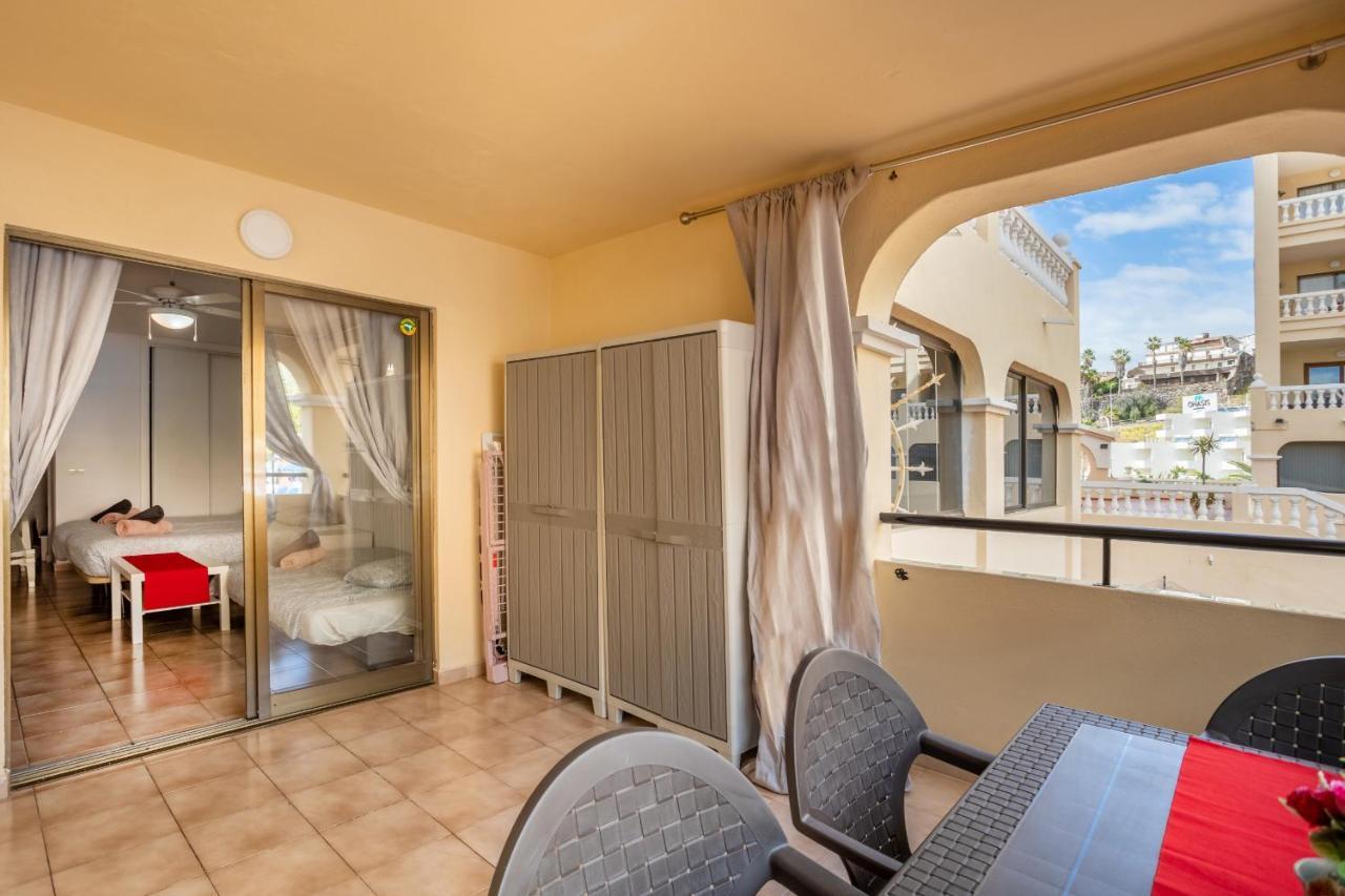 Castle Harbour Cozy Studio Heated Pool Los Cristianos Lovetenerife Arona  Exterior photo